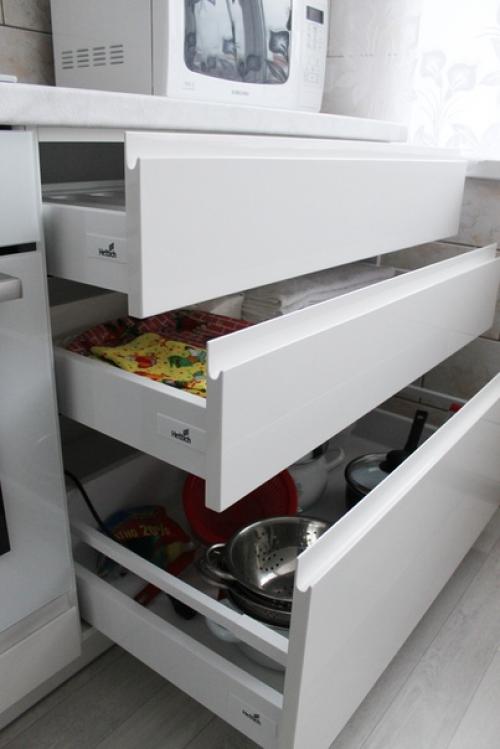 Волшебный белый.  Не знаете в каком цвете заказать свою кухню? 03