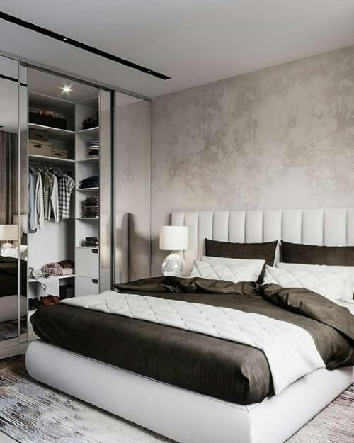 Интерьер спальни.  Как здорово, когда есть возможность в спальне сделать сразу вместительный шкаф или гардеробную. 02