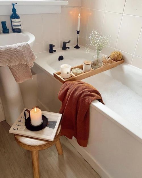 Создайте уютный интерьер, используя свечи. 03