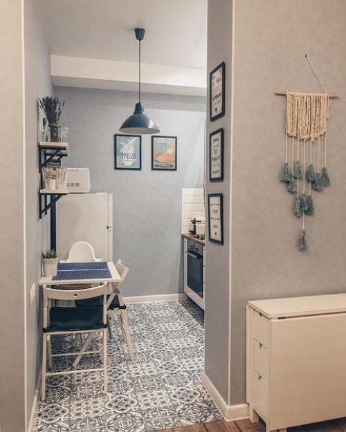 Очаровательная крошечная кухня, 4, 8 кв. 02