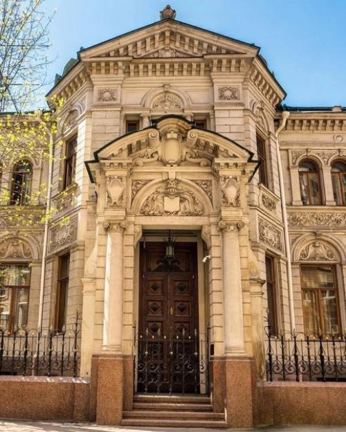 Городская усадьба берга. 01