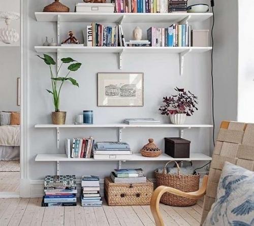 Создание специальных пространств в доме, которые используются для удовольствия, а не для работы, все больше становится тенденцией интерьера. 05