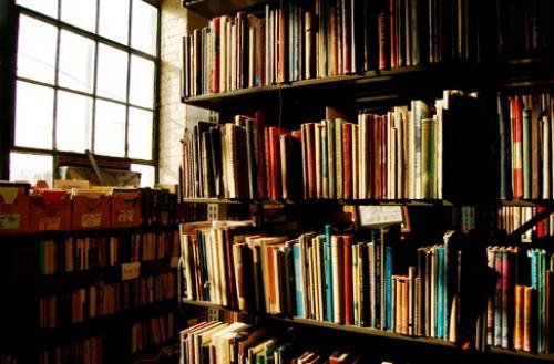 9 книжных магазинов, в которые должен зайти каждый, кто умеет читать. 01