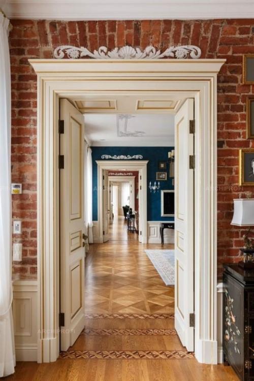 Родители моего отца практически первыми в деревне кирпичный дом построили. 02