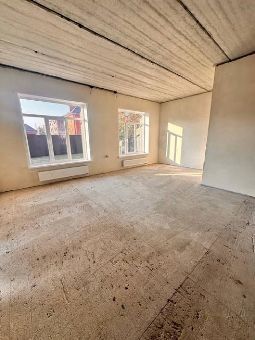 Эксклюзивное предложение!   В продаже новый качественный кирпичный дом в городе Орехово-зуево в престижном исаакиевском районе. 02