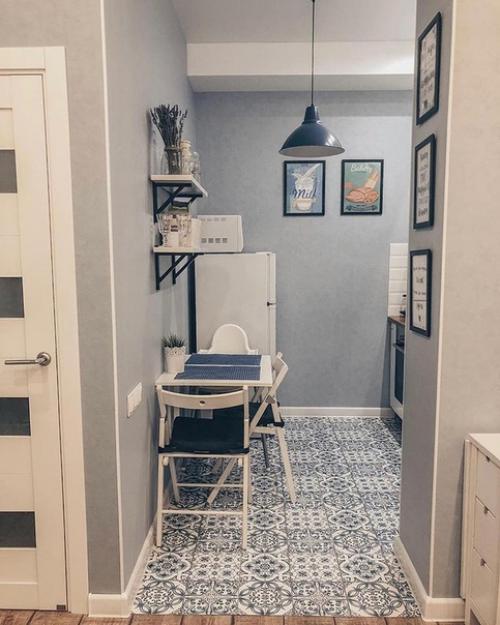 Очаровательная крошечная кухня, 4, 8 кв. 03