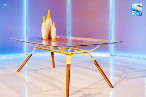 Какой из этих предметов интерьера вы бы рискнули поставить в своей гостиной? 01