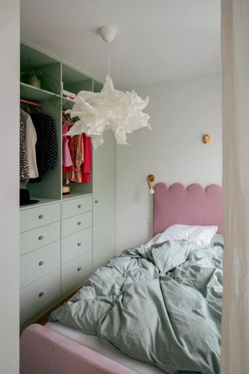 Интерьер двухкомнатной квартиры для молодой девушки (33 кв. 07