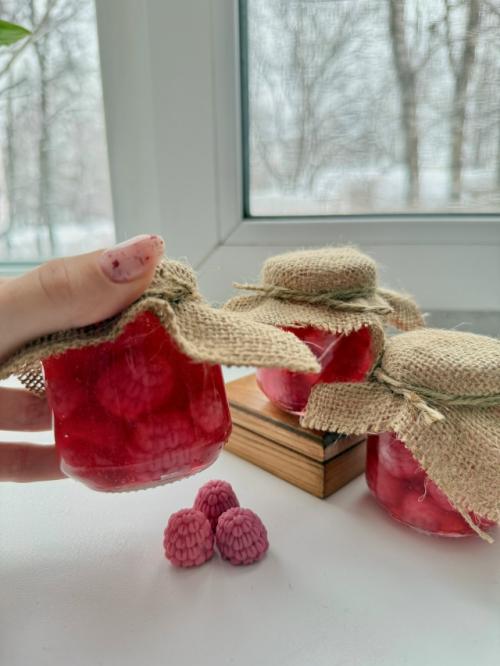 Свеча ручной работы Малиновое Варенье. 01