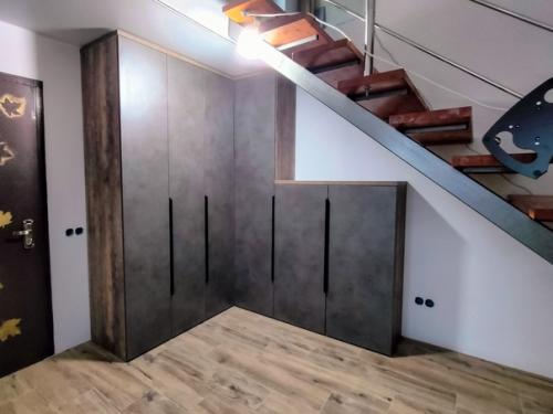 Планирование мебели в квартиру - важный этап при обустройстве пространства, который поможет создать удобную и функциональную обстановку. 06