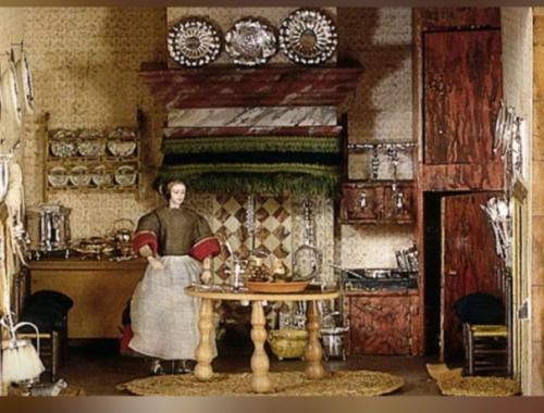 В Xvii веке кукольные домики были очень популярны среди богатых горожан. 07