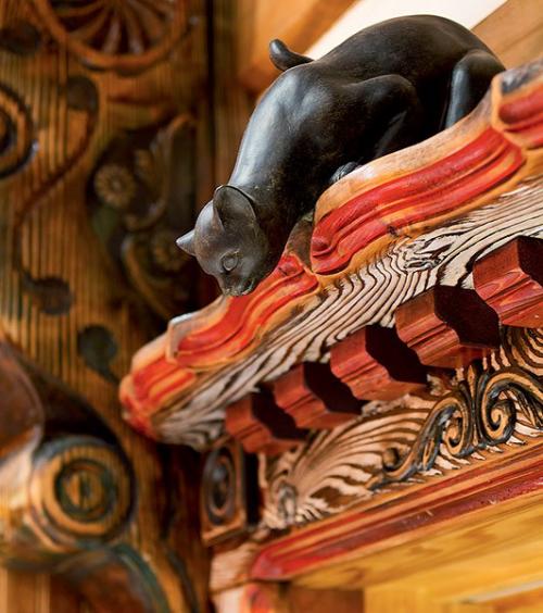 Арт - объект из кедра. 09