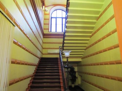 Перед вами предтеча модерна - миниатюрный особнячок фабриканта к. б. зигеля по проекту архитектора Иеронима Себастьяновича китнера. 01