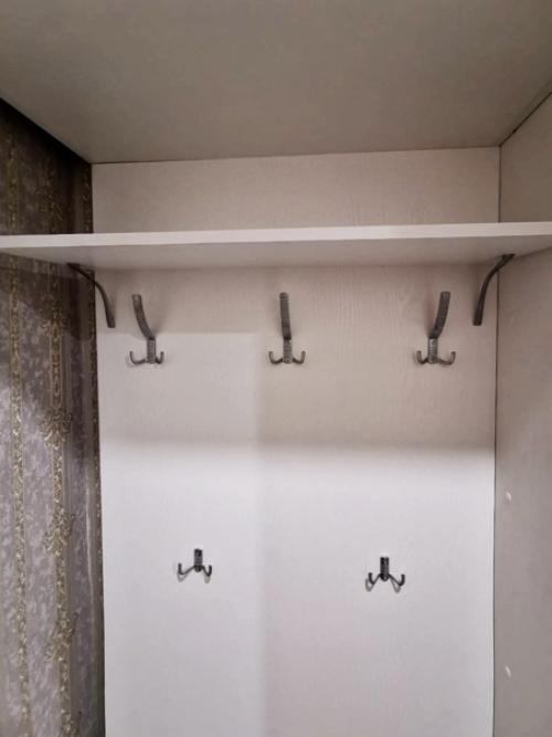 Невероятно элегантная прихожая - конечно же, в белом, для наших заказчиков из Углича. 07