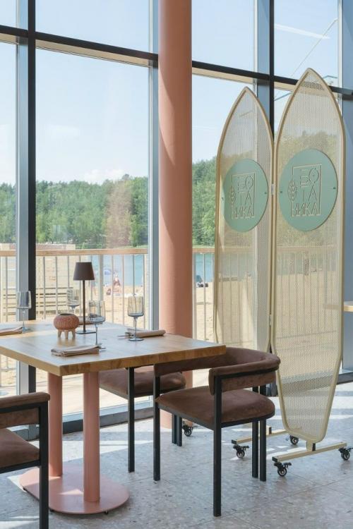 В стиле 1960-х: пляжный ресторан Ботаника на Песке в Лыткарино. 01