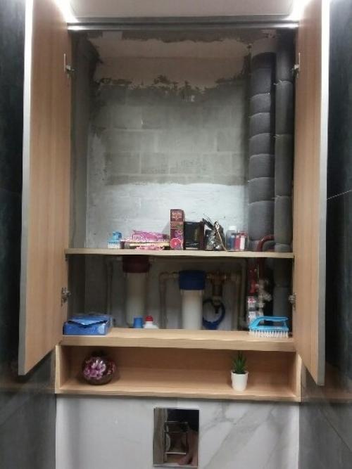 Привет.  Оцените наш туалет делал сам в первый раз. 05