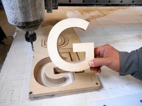 Бизнес - идея: изготовление букв и надписей из фанеры. 02