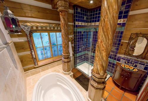 Арт - объект из кедра. 08