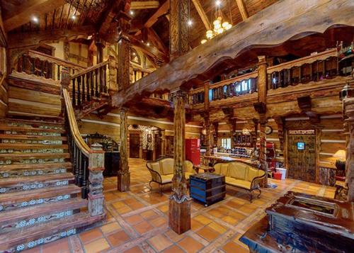 Арт - объект из кедра. 04