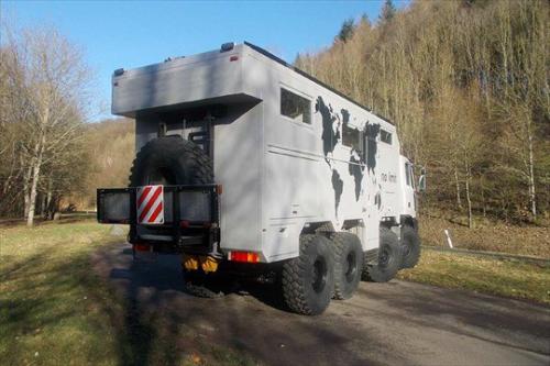 Продается дом на 16 колесах. 05