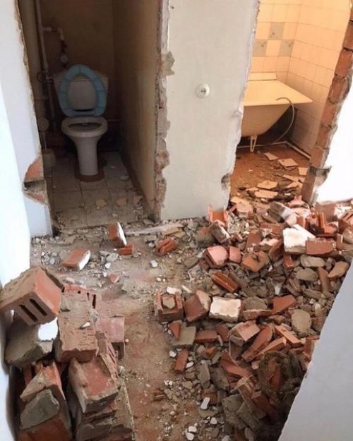 Люди, для которых Дизайн Интерьеров не является пустым звуком, стремятся следовать модным тенденциям в оформлении каждого участка своего дома. 01