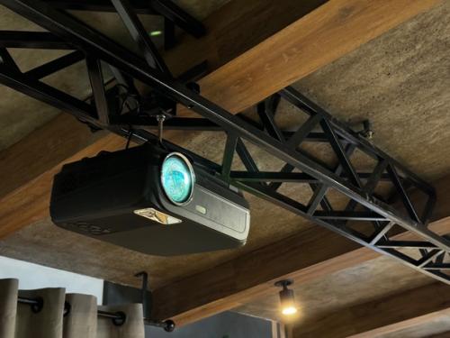 Скоро в Серове откроется уникальное пространство, где можно отметить день рождения или провести презентацию. 04