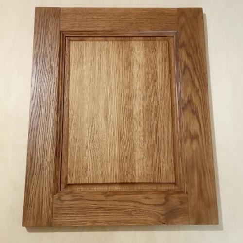 Наша мастерская занимается изготовлением лестниц, мебели и декора из массива дерева. 05