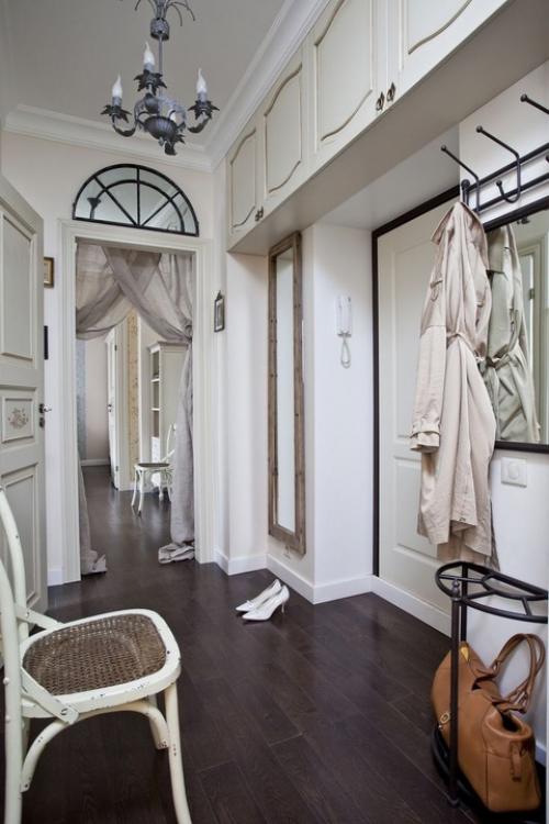 Родители моего отца практически первыми в деревне кирпичный дом построили. 03