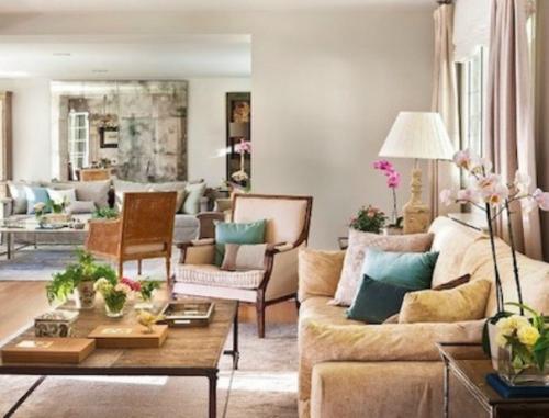 Дом в стиле Прованс с уникальной верандой. 02