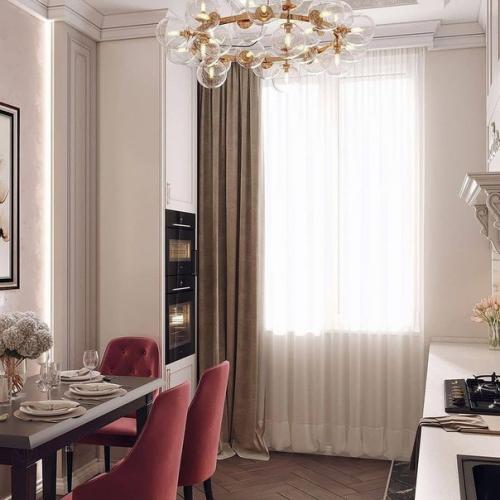 Кухня площадью 13 м в стиле неоклассика получилась весьма элегантной и пришлась всем по вкусу. 04