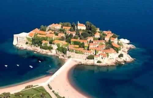 Топ 10 отелей в Черногории. 04