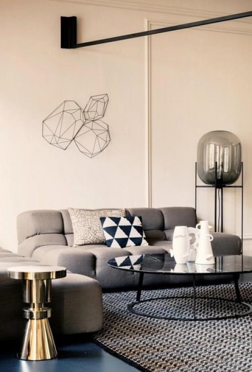 Просторная квартира. С интересными деталями. 03