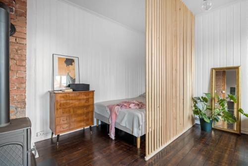 Интересный интерьер квартиры в Осло 33 м 2. зонирование пространства визуально не уменьшает его. 07