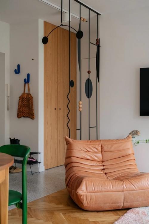 Интерьер двухкомнатной квартиры для молодой девушки (33 кв. 01