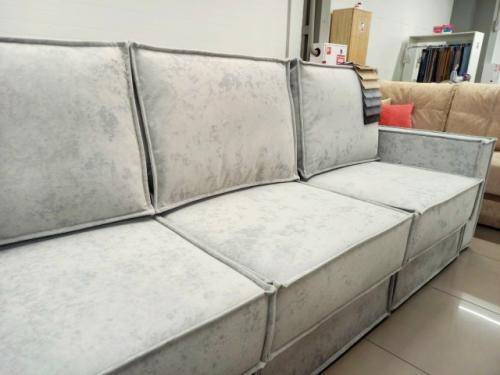 Милан 2/1 с выдвижной оттоманкой. 02