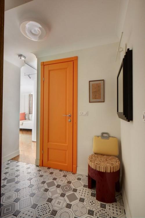 Интерьер квартиры 31 м (с балконом 34 м) в Москве для женщины ученого - богослова. 07