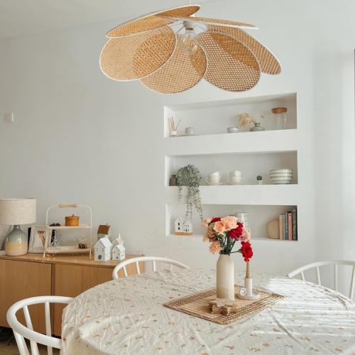 Зайдя в этом дом, понимаешь, что уютнее быть не может. 02