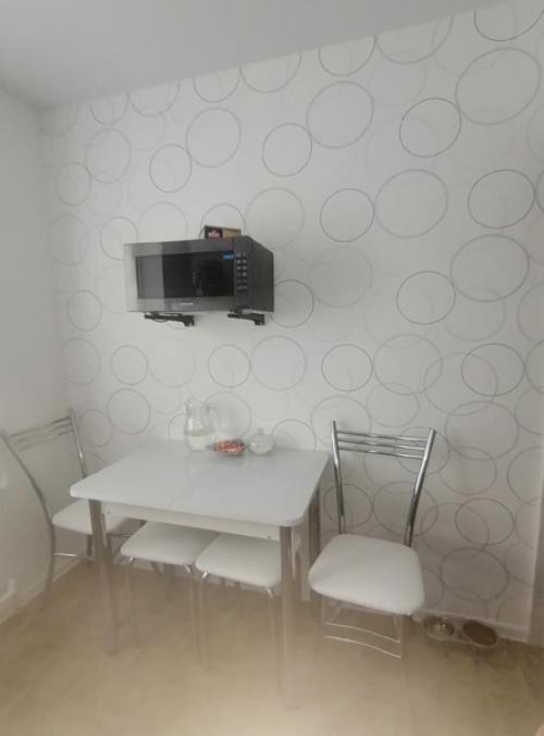 Крохотная кухня. Современная. 03