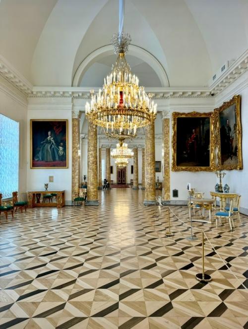 Комуинтересно прогулкизагородом. Последний проект императрицы. 01