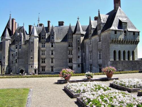 Замок ланже (Франция). 04