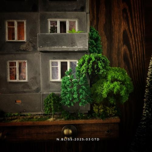 Новая работа ключница Пока все Дома, в миниатюре. 02