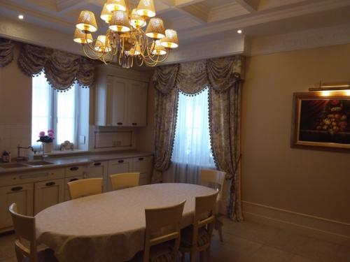 Реализованный проект кухни S - 28 м 2. 03