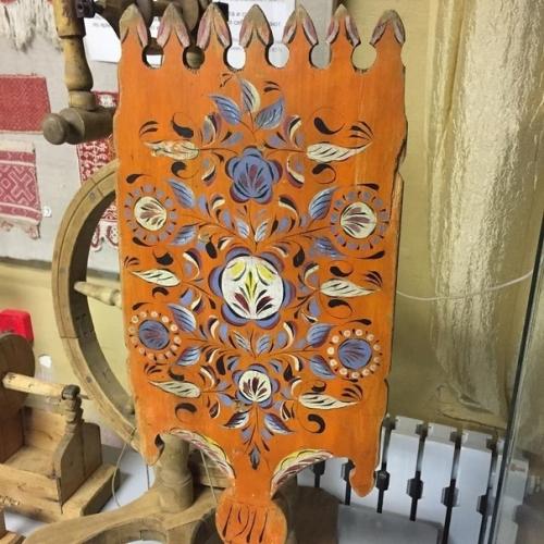 Шенкурская роспись. Мастера этой росписи проживали в селениях по берегам рек ваги, устьи и кокшеньги. 08 Шенкурская роспись. Мастера этой росписи проживали в селениях по берегам рек ваги, устьи и кокшеньги. 08