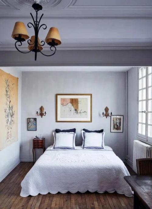 Дом ценителя антиквариата в средневековом французском городке. 08