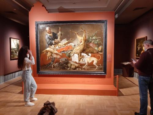 В Эрмитаж - Казань очень красивая выставка золотой век фламандского искусства, которую обязательно нужно посетить. 01