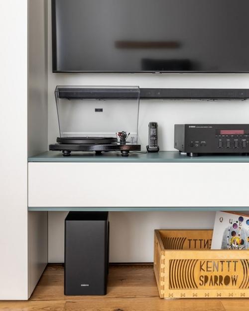 Илья Харитонов и Денис Чернышов, студия Idin, завершили дизайн квартиры площадью 43 кв. 03