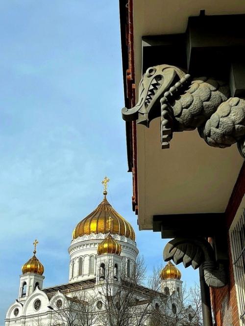 В музее Пресня детально представлены интерьеры, отражающие разные этапы жизни нашей страны. 01