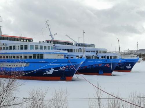 Безопасность на борту теплохода приоритетным направлением нашей компании является. 08