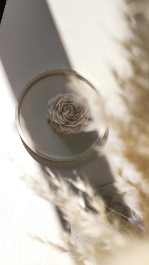 Давненько у меня мелькают эти свечи на фото, но должного внимания я им до сих пор не оказала. 04