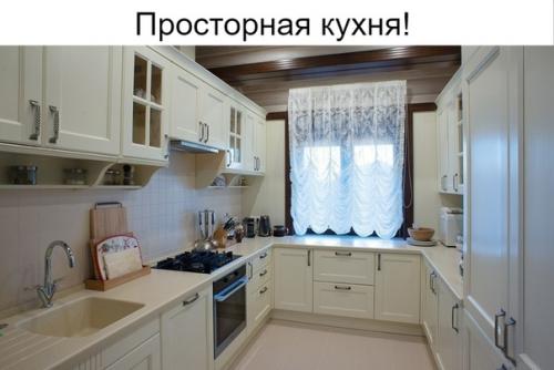 В таком доме, конечно, хочется жить. 03